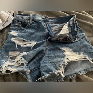 American Eagle — High Waisted — SIZE: 4